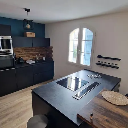 Duplex Luxueux / Privee / Parking Prive