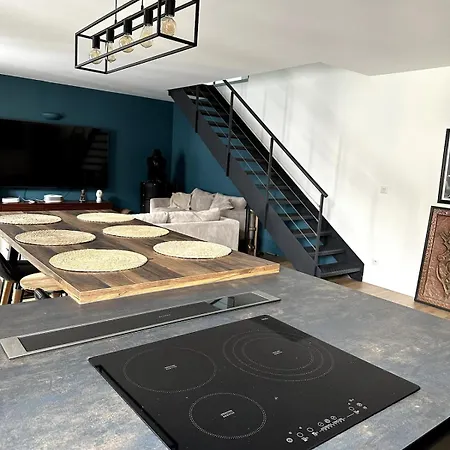 Duplex Luxueux / Privee / Parking Prive *